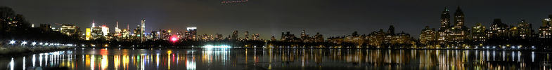 Downtown Manhattan from the Central Park reservoir